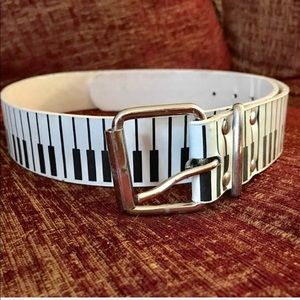 🎹 Piano Belt S to M
